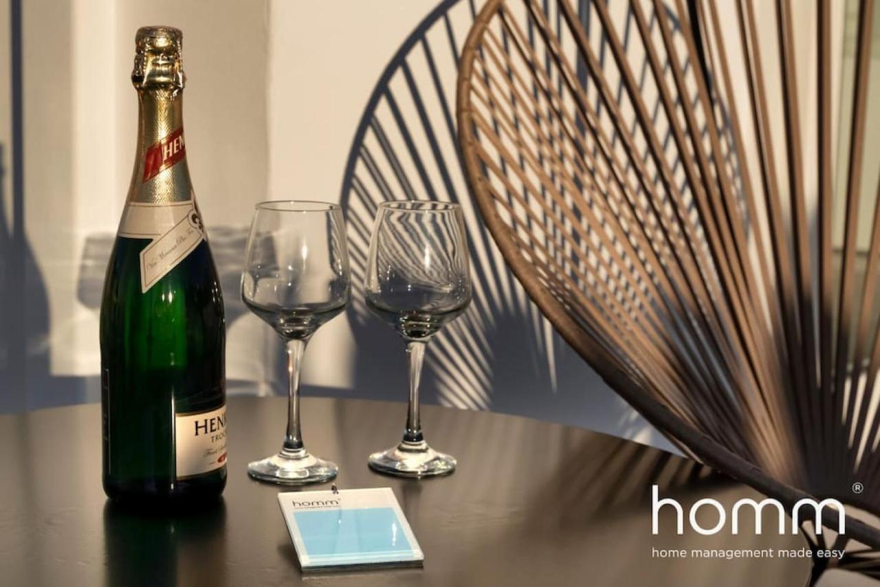 アテネBrand New Homm Penthouse In Ano Glyfada, Dilouアパートメント エクステリア 写真